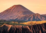 Menurut Al-quran dan Sains, Gunung Sebenernya Pasak bumi
