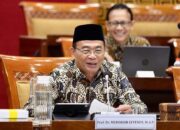 Muhadjir Effendy Dorong Mahasiswa Gunakan Pinjol untuk Bayar UKT
