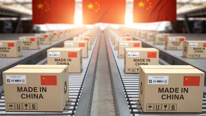 Tarif Bea Masuk 200% Mengancam Produk Impor China di Indonesia
