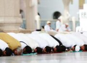 Anjuran Rasulullah SAW Sebelum Sholat Jumat