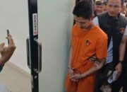 Armor Toreador Ditampilkan di Polres Bogor dengan Baju Tahanan