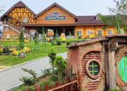 Interaksi Hewan dan Wahana Seru di Cepogo Cheese Park