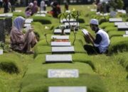 Mengetahui Perbedaan Ziarah dan Takziah dalam Perspektif Islam