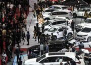 Pameran Mobil dan Motor Baru di Autovaganza 2024