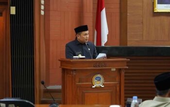 Pj. Wali Kota Tasikmalaya Hadiri Rapat Paripurna ke-12