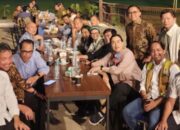 Potret Makan Malam Kabinet Bersama Jokowi di IKN