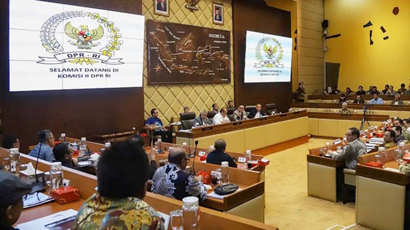 Revisi PKPU Nomor 8, Akomodasi Putusan MK Terkait Pilkada