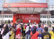 Pj Wali Kota Tasikmalaya Buka Acara Gerak Jalan Sehat “Mapah Sauyunan”