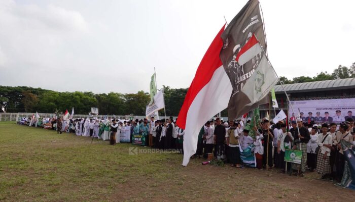 Ribuan Santri Memadati Stadion Wiradadaha untuk HSN 2024