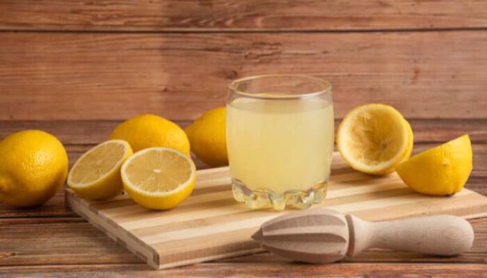 5 Minuman Alami yang Ampuh Memperlancar BAB
