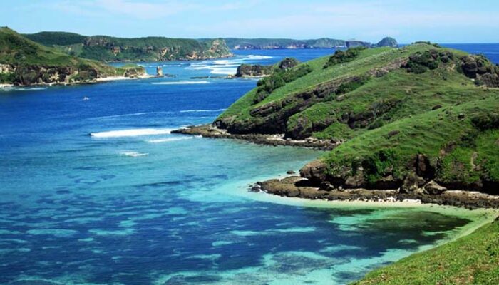 Bukit Merese, Keindahan Alam dan Pemandangan Laut di Lombok