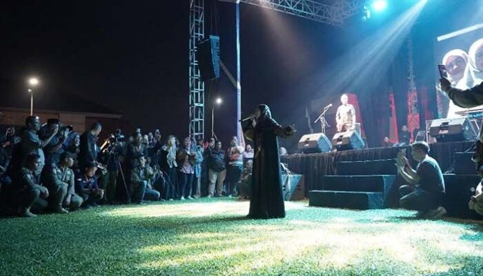 Inka Christie dan Aa Deda Warnai ASN Day 2024 di Tasikmalaya
