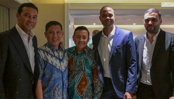 PSSI Fasilitasi Pertemuan Kluivert dan Klub Liga 1
