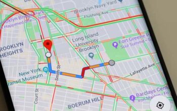 Mudah! Begini Cara Berbagi Live Location di WhatsApp dan Google Maps