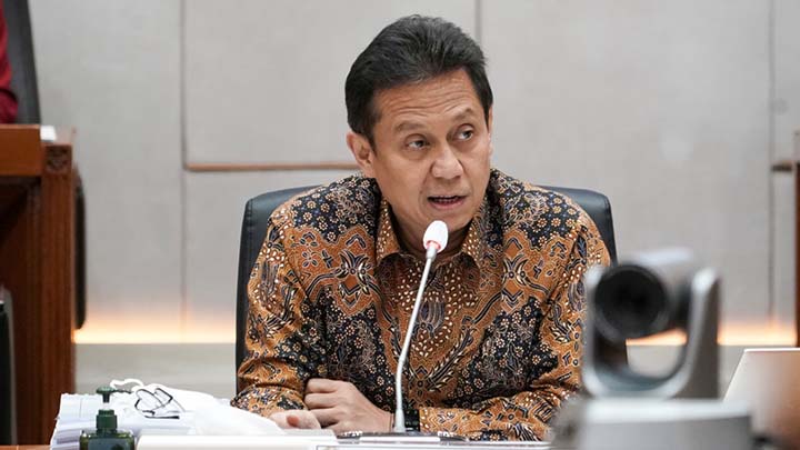 Pernyataan Kontroversial Menkes Budi Gunadi Picu Protes 121 Guru Besar UI