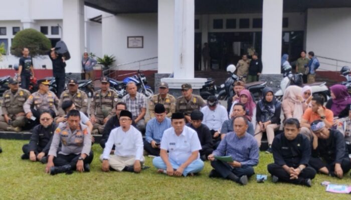 Primajasa Disorot, Mahasiswa Pertanyakan Netralitas Wali Kota Tasikmalaya