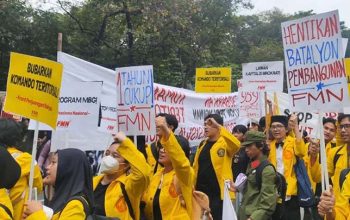 Setahun Prabowo-Gibran, BEM UI Demo di Istana Bawa Delapan Tuntutan Rakyat