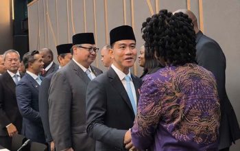 Momen Gibran Buat Catatan hingga Sapa Delegasi Afrika Selatan di Forum CEO 2025