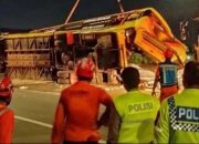 16 Orang Tewas Kecelakaan Bus PO Cahaya Trans di Tol Krapyak Semarang